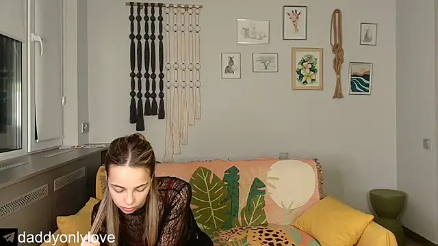 daddyonlyloveme online show from October 23, 8:15 pm