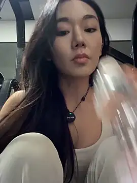 jiajia L online show from February 12, 2:19 pm