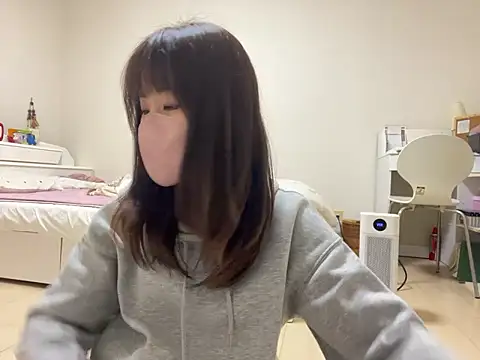sora 033 online show from April 28, 4:44 pm