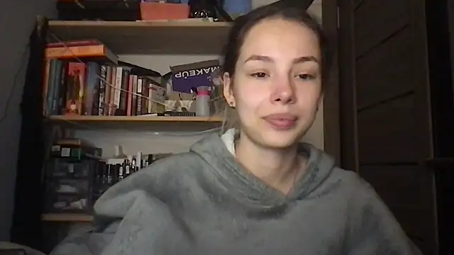 Yuna5343 online show from November 19, 11:49 pm