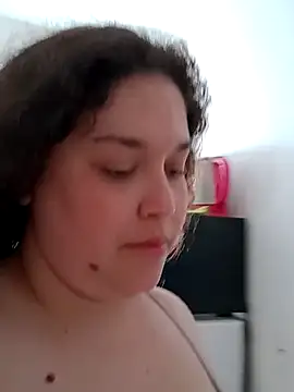 Snapshot of valkiriabbw chatting on September 29, 11:37 am valkiriabbw online show from September 29, 11:37 am