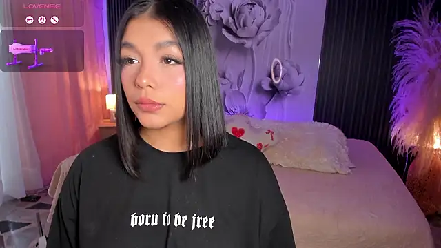 ShaniaDaniels online show from March 18, 9:31 pm