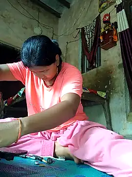 Snapshot of heena3355 chatting on September 9, 4:23 am heena3355 online show from September 9, 4:23 am