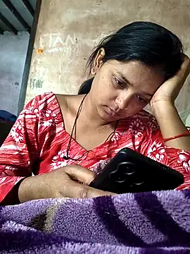 Snapshot of heena3355 chatting on November 21, 3:41 am heena3355 online show from November 21, 3:41 am