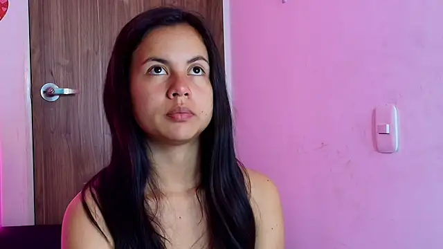 Snapshot of mady_gh chatting on September 20, 3:49 am mady gh online show from September 20, 3:49 am
