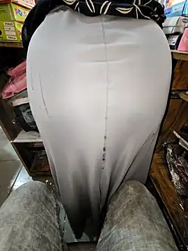 indianhotwife639 online show from June 26, 6:03 am