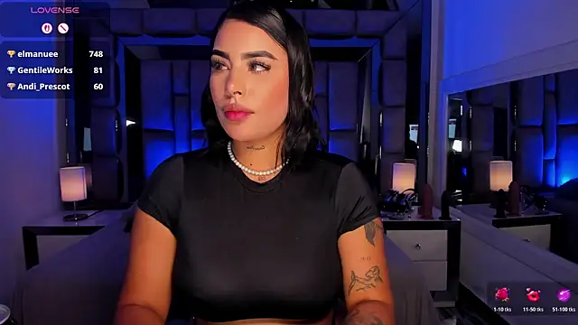 MaddyGray  online show from July 18, 7:49 pm