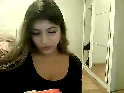 Becca B online show from April 24, 11:40 pm