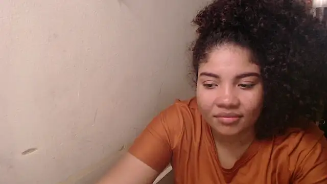 madelene online show from June 14, 4:03 am