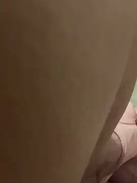 Curvysapphire online show from April 13, 4:58 am