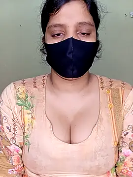 Rose-luckey online show from April 29, 8:03 pm