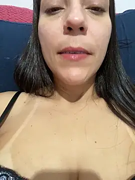 lucioliveira online show from April 30, 9:52 pm