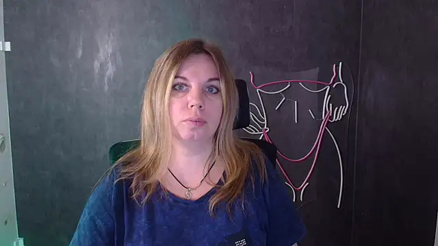 Snapshot of Jessica_Amore chatting on October 7, 7:24 am Jessica Amore online show from October 7, 7:24 am