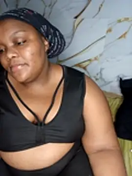 chubbybbw18 online show from May 3, 6:00 pm