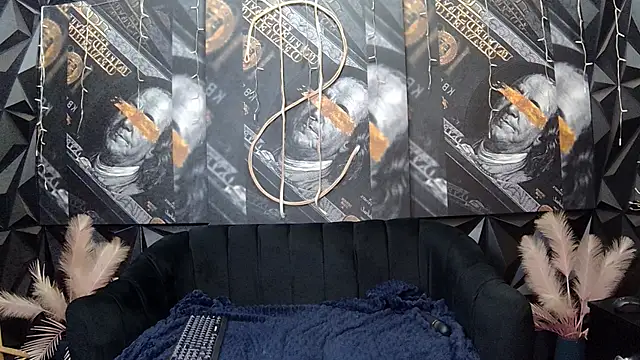 Lilmisbaddyxxx online show from November 23, 9:49 pm