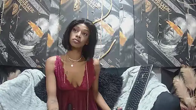 Lilmisbaddyxxx online show from July 15, 9:19 pm