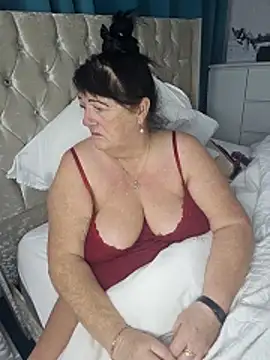 Angeldelightt online show from March 13, 9:27 pm