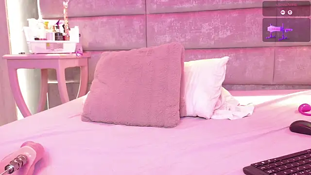 SophiieEvanss online show from November 21, 4:47 am