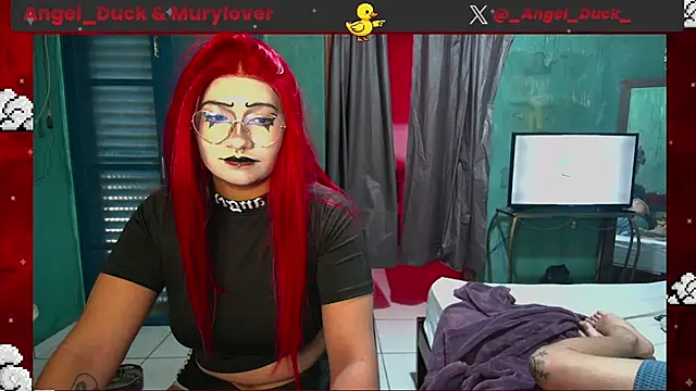 Angel Duck online show from July 28, 5:35 pm