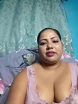 hornypriya696 online show from September 15, 6:48 pm