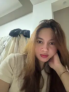 LanySylvia online show from May 25, 6:45 am
