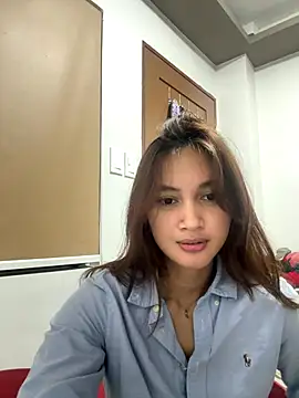 Snapshot of LanySylvia chatting on October 20, 3:04 pm LanySylvia online show from October 20, 3:04 pm