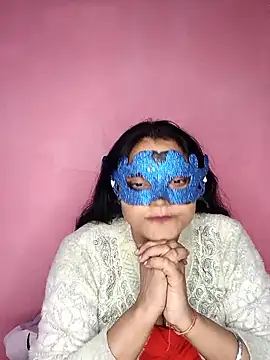 MEERAcle online show from January 18, 5:42 pm