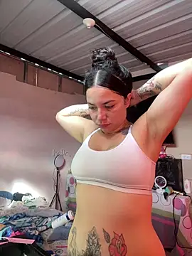 Lali HOtt online show from April 27, 12:46 pm