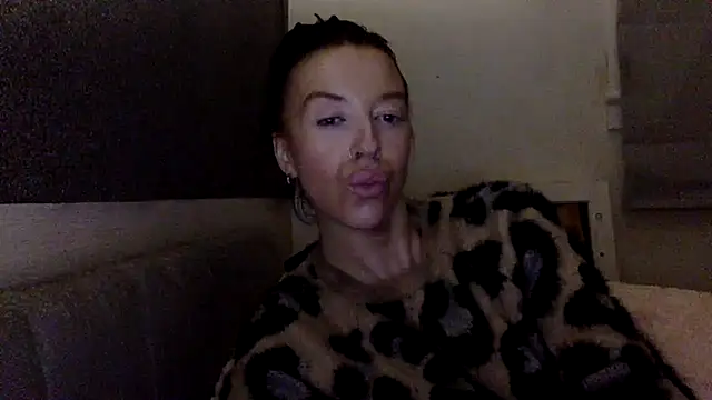 Bellababexox online show from July 5, 4:19 am