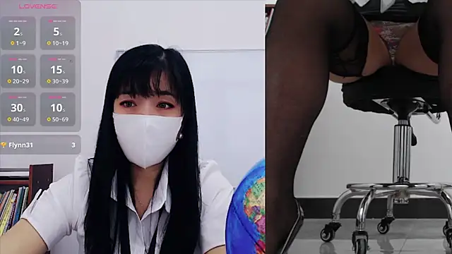 Eileen-L online show from March 29, 5:50 am