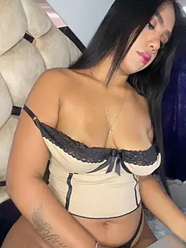 Michelle johnson  online show from July 3, 7:42 pm