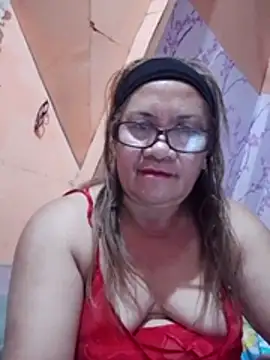 vickyhot1966 online show from June 24, 9:03 pm