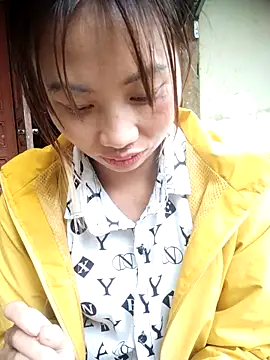 Dung-Thao19 online show from October 27, 5:36 am