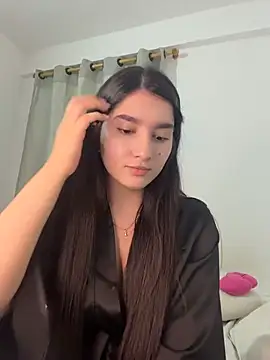 dulceangel   online show from August 3, 3:21 am