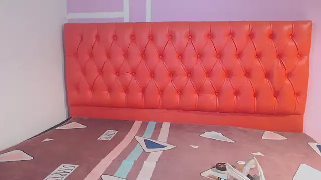 Camila GirlSexy online show from December 4, 7:25 pm