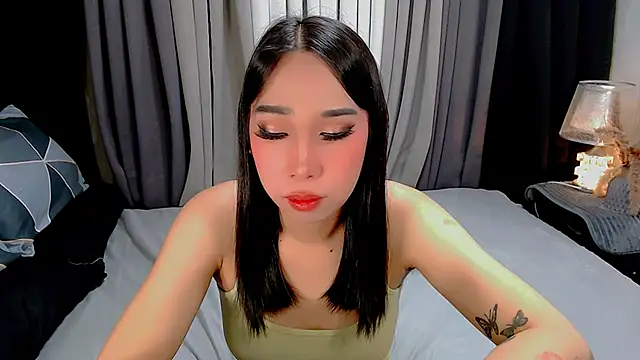 kisha greyson online show from December 14, 8:58 pm