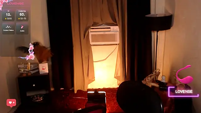 IamRaeganDolls69 online show from July 11, 3:39 am