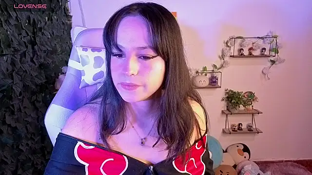 Eymmy 24 online show from May 20, 1:46 am