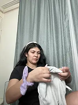 MiaKiittyy online show from February 18, 10:53 pm