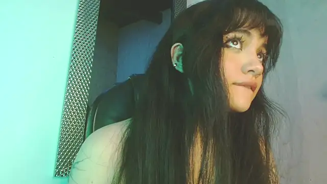 Snapshot of Darky_Doll chatting on October 3, 3:55 am Darky Doll online show from October 3, 3:55 am