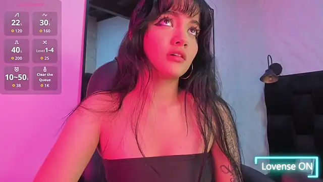 Snapshot of Darky_Doll chatting on October 16, 2:36 am Darky Doll online show from October 16, 2:36 am