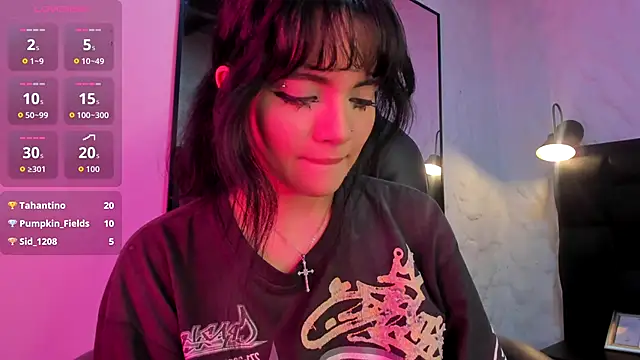 Snapshot of Darky_Doll chatting on October 20, 4:37 am Darky Doll online show from October 20, 4:37 am