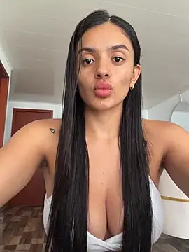 AnaaFaith  online show from July 7, 6:54 pm