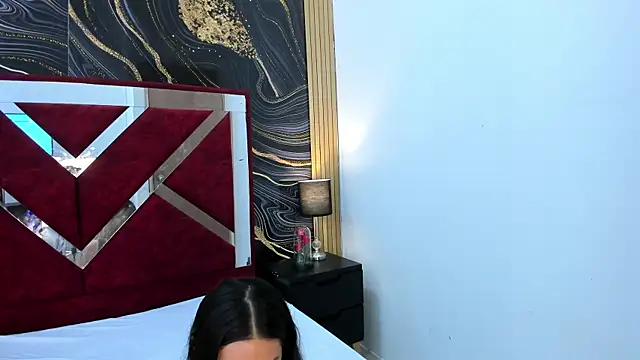 VioletRose as online show from July 10, 7:58 pm