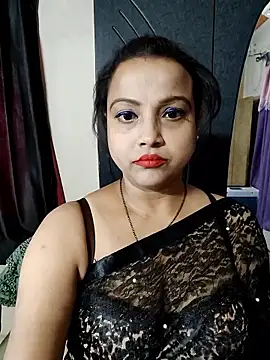 hornypiu697 online show from May 18, 4:40 am