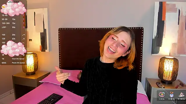 seraphine star online show from February 19, 3:06 am