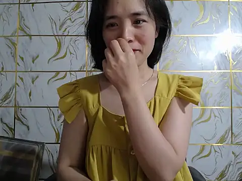 Lyzizi lovely09 online show from May 2, 7:00 am
