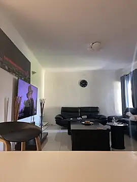 LonelyQueenxx25 online show from April 29, 11:46 am