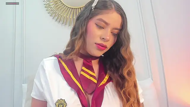 CharlotteBrownn  online show from June 17, 2:24 am