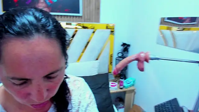 Luna Naughty1 online show from July 28, 4:39 pm